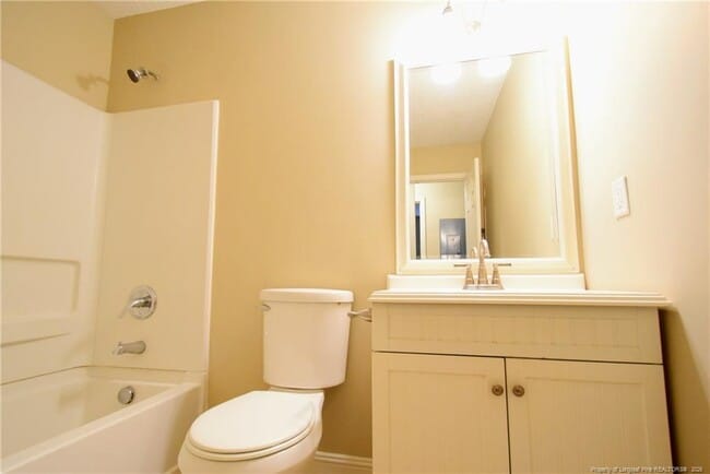 Building Photo - 6604 Bonnie Bell Ln