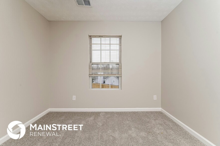 Building Photo - 3080 Tussahaw Crossing