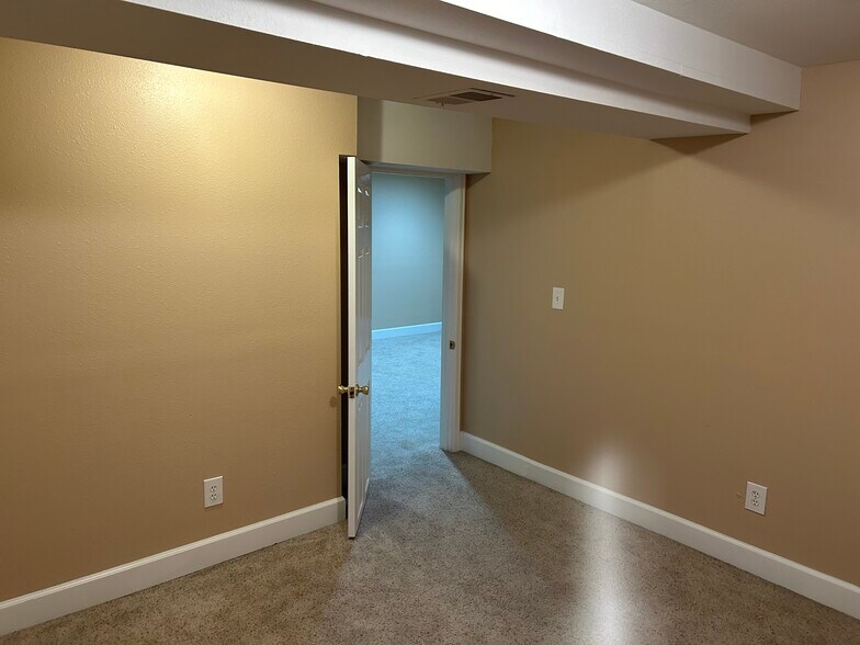 Basement office - 2863 S Xanadu Way