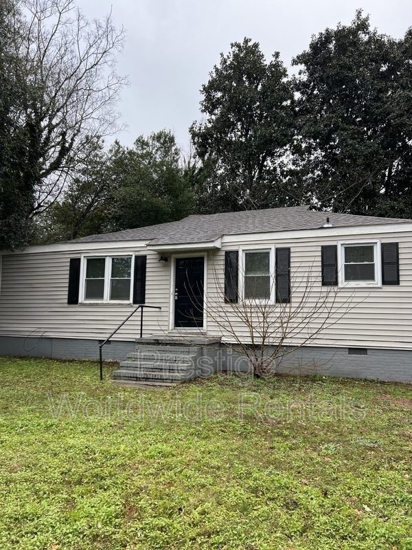 Building Photo - 3028 Meade St