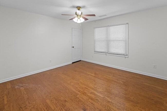 Building Photo - 1696 Hapano Dr