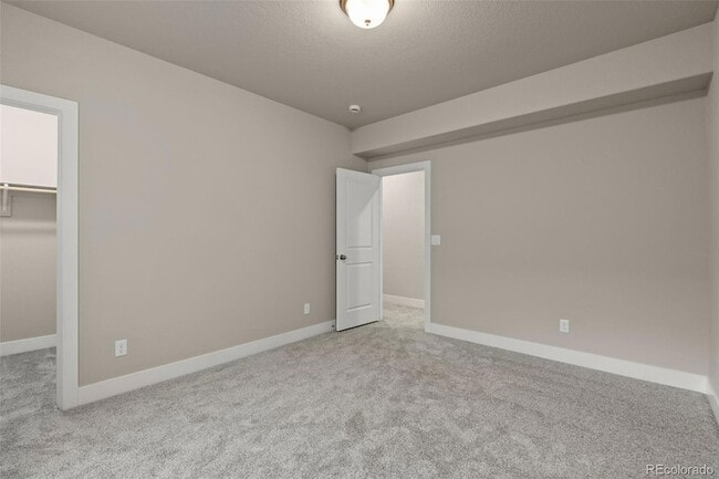 Building Photo - 16353 Cattle Crk Ct