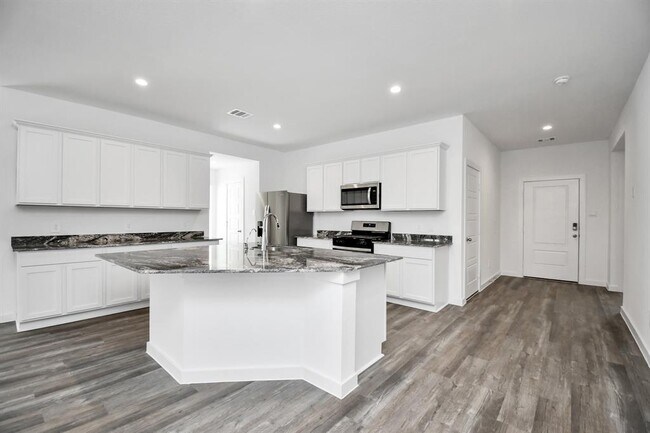 Building Photo - 8519 Swenson Ln