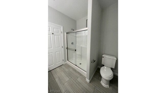 Building Photo - 4966 Andover Dr