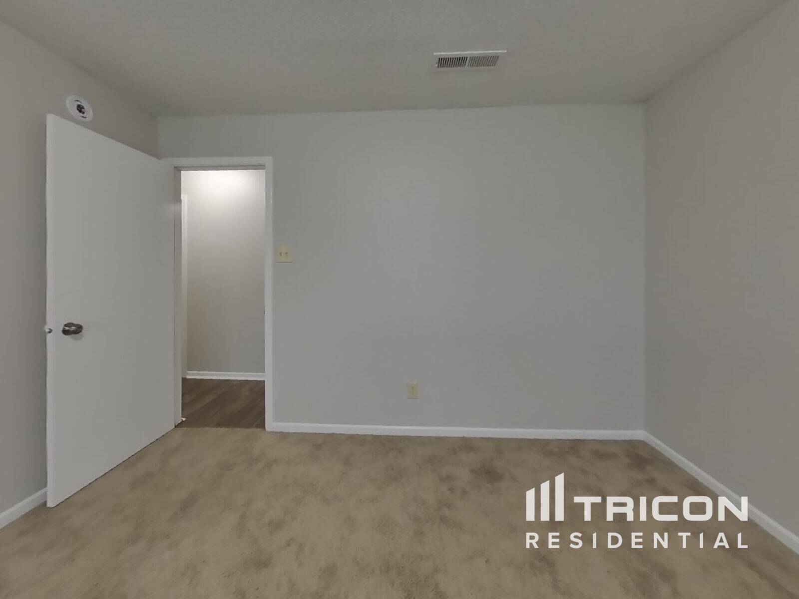 Building Photo - 6409 Alonzo Dr