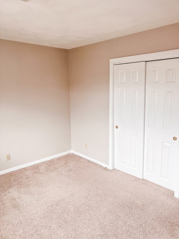 Building Photo - 68 N Washington St