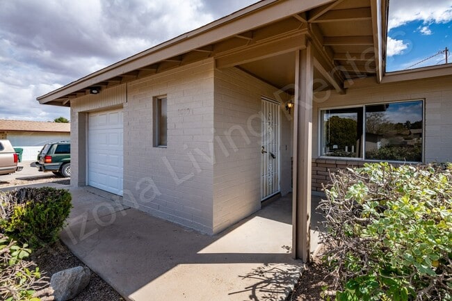 Building Photo - MOVE IN SPECIAL, $675 OFF FIRST MONTH