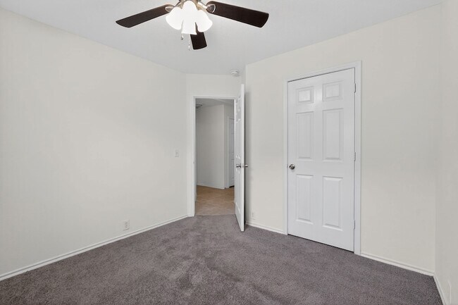 Building Photo - 20114 Larkspur Landing
