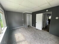 Building Photo - 730 Noble Ave