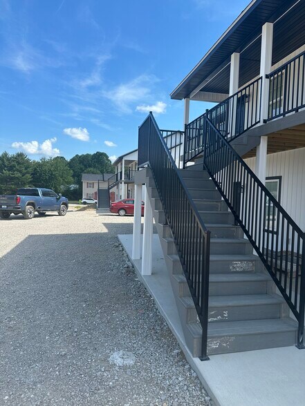 Building Photo - 1291 Barbourville Rd