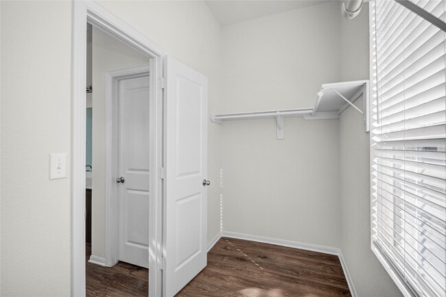 Building Photo - 416 Magnolia Ln