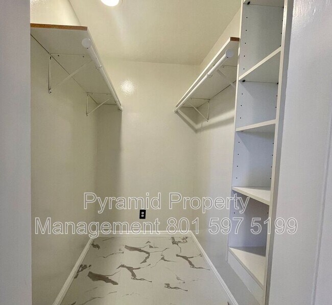 Building Photo - 4111 W 9580 S