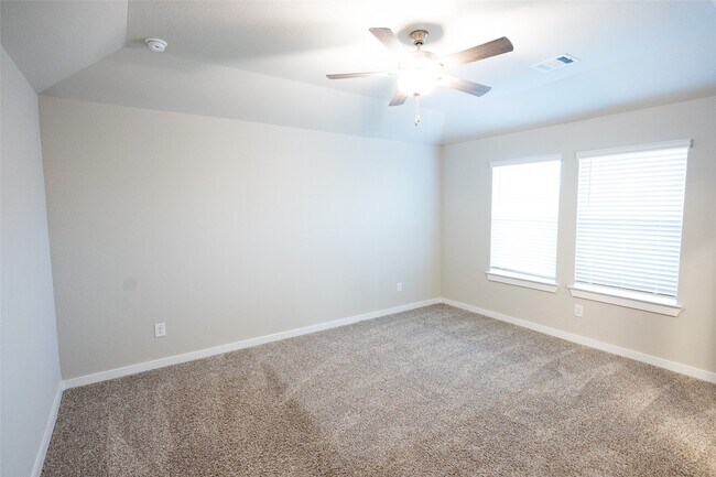 Building Photo - 17549 Rosette Grass Dr