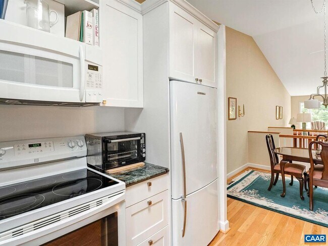 Building Photo - 1303 Branchlands Dr
