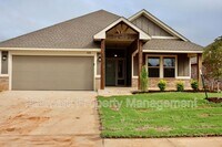 Building Photo - 626 Trails End Dr