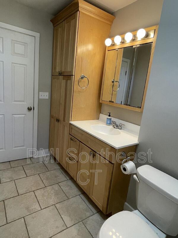 Building Photo - 22 Luce Ave