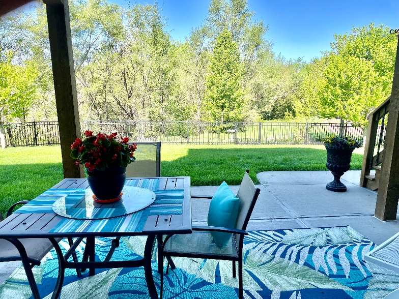 Building Photo - 2250 Placid Lake Dr