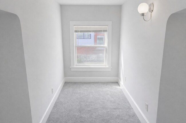 Building Photo - 3544 Bell St