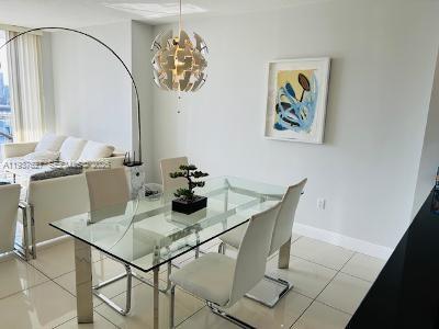 Building Photo - 1750 N Bayshore Dr