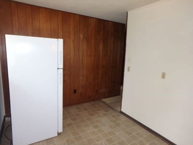 Building Photo - 3410 Bonny Linn Dr