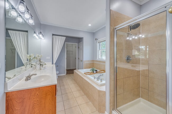 Building Photo - 243 Boxcar Ave