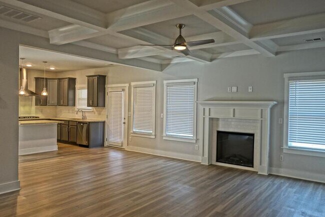 Building Photo - 8359 Anslee Way NW