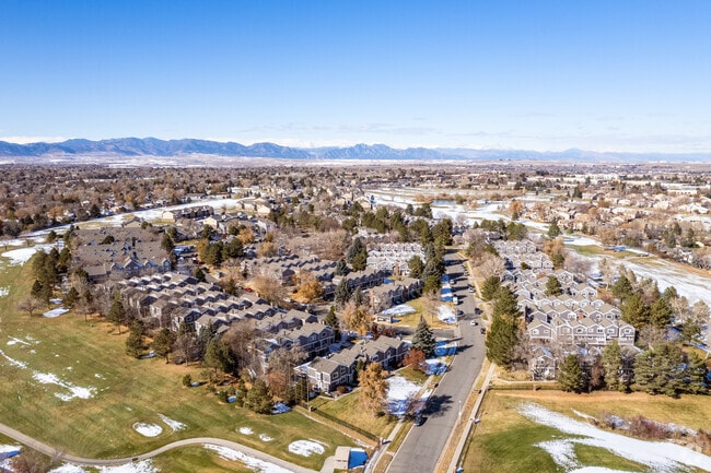 Context Facing Northwest - Lake Arbor Fairways