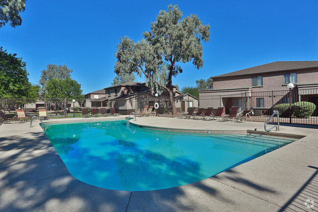 Primary Photo - Ventura Townhomes