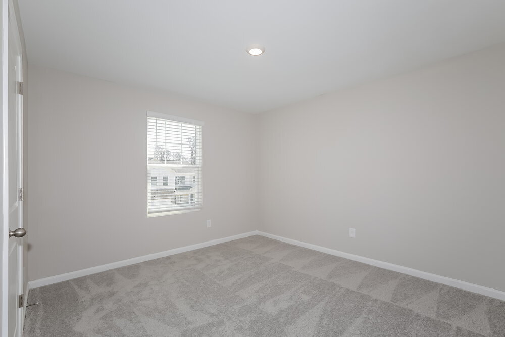 Building Photo - 536 Knightsbridge Ln