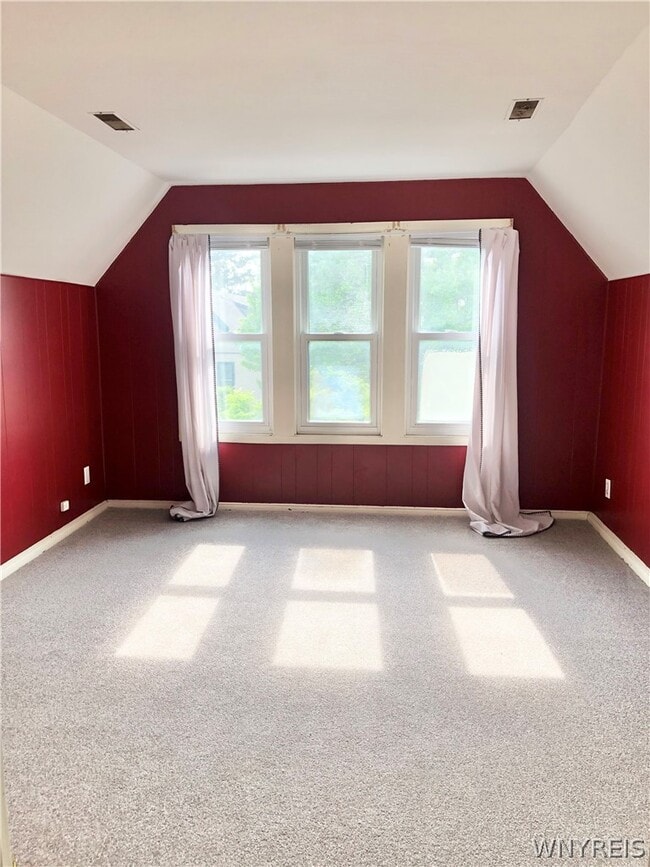 Building Photo - 83 Norwood Ave