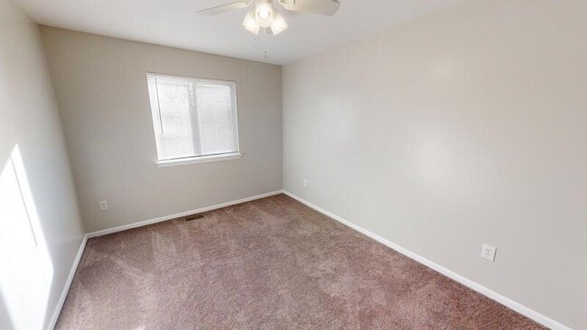 Building Photo - 7812 Thornhill Dr