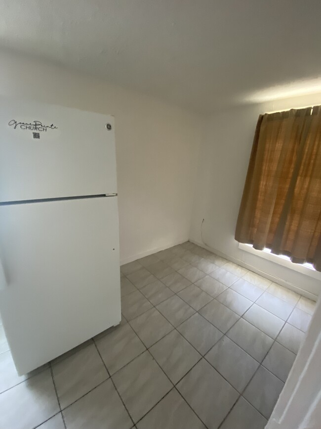 Dining Area - 1131 5th St SW