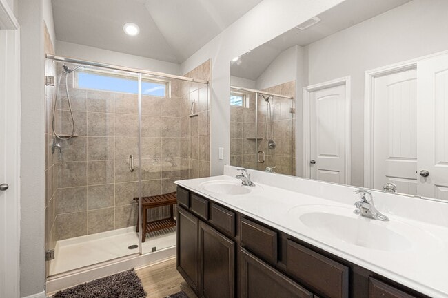 Building Photo - 5422 Sunway Dr