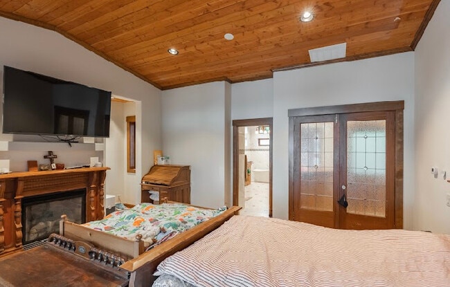 Building Photo - 8815 Oertel Dr