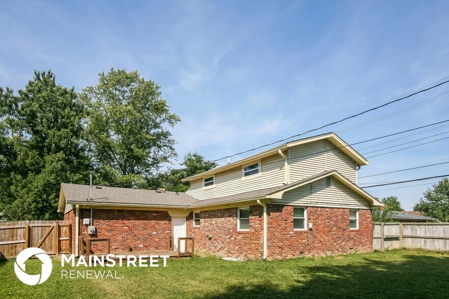 Building Photo - 5127 Victoria Rd