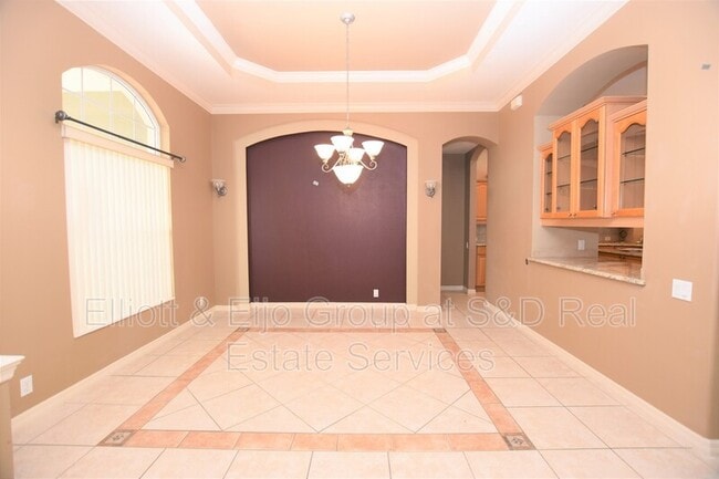 Building Photo - 2218 Longleaf Cir