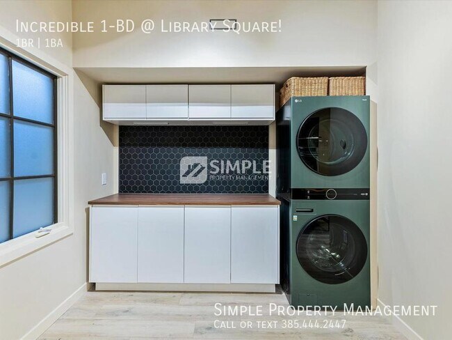 Building Photo - Incredible 1-BD @ Library Square!
