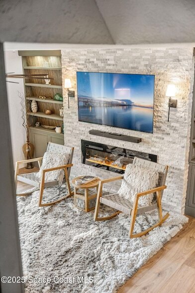 Building Photo - 1428 Rose Ct