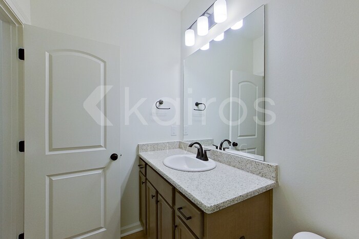 Building Photo - 110 Hendrix Rd