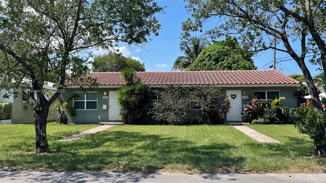 Primary Photo - 1909 Mayo St