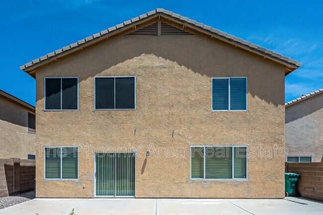 Building Photo - 44299 W Oster Dr