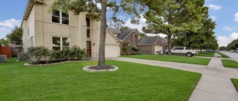 Building Photo - 9934 Goldenglade Dr