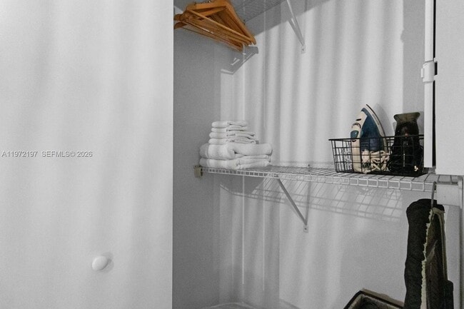 Building Photo - 136 NW 26th St