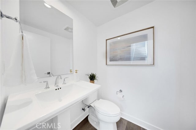 Building Photo - 1611 W Cara Dr