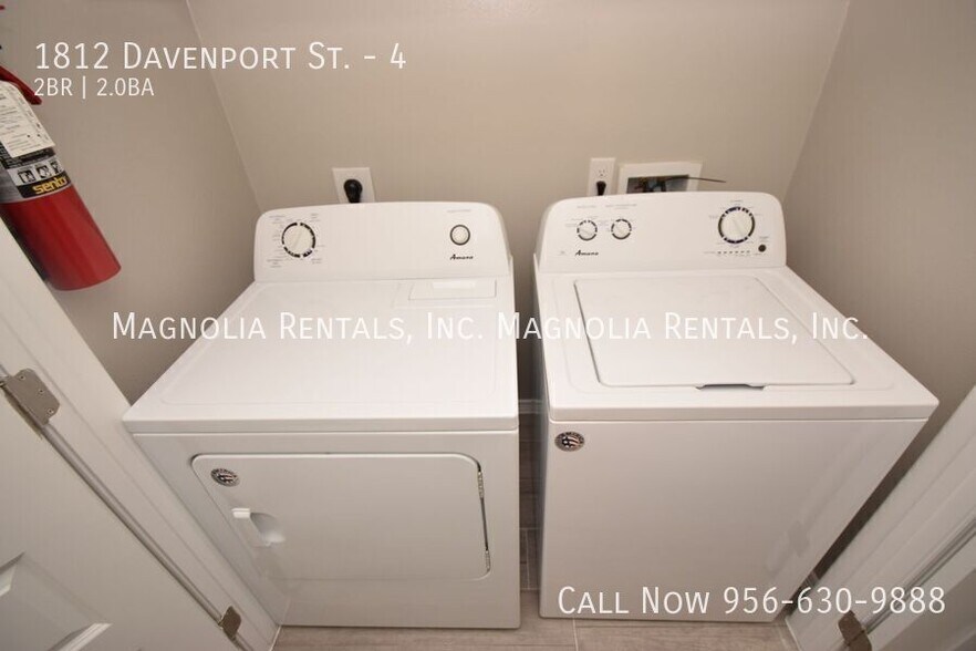 Building Photo - 1812 Davenport St