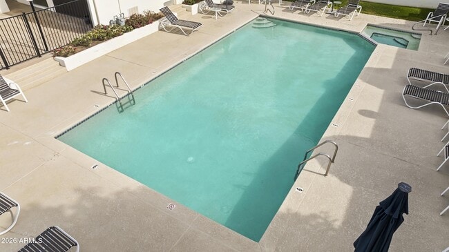 Building Photo - 6834 N 72nd Pl