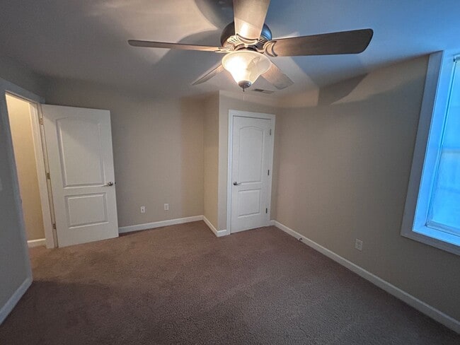 Building Photo - PFAFFTOWN, NC! Lochurst neighborhood. Reagan HS! 5 bedroom, 4.5 bathrooms, over 5k sq ft