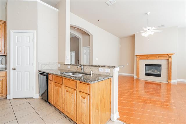 Building Photo - 1440 Misty Cove Dr