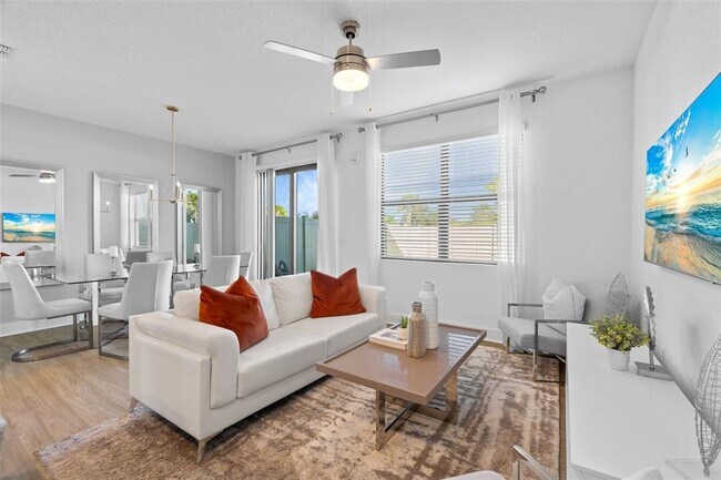 Building Photo - 8058 Gulfstream Ct