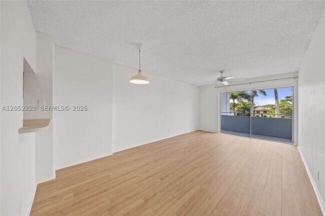 Building Photo - 7900 CAMINO 303